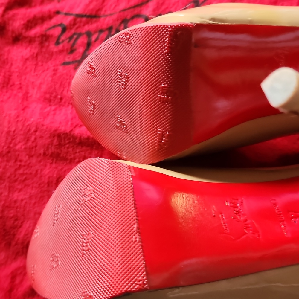 Christian Louboutin nude platforms - Picture 13 of 16